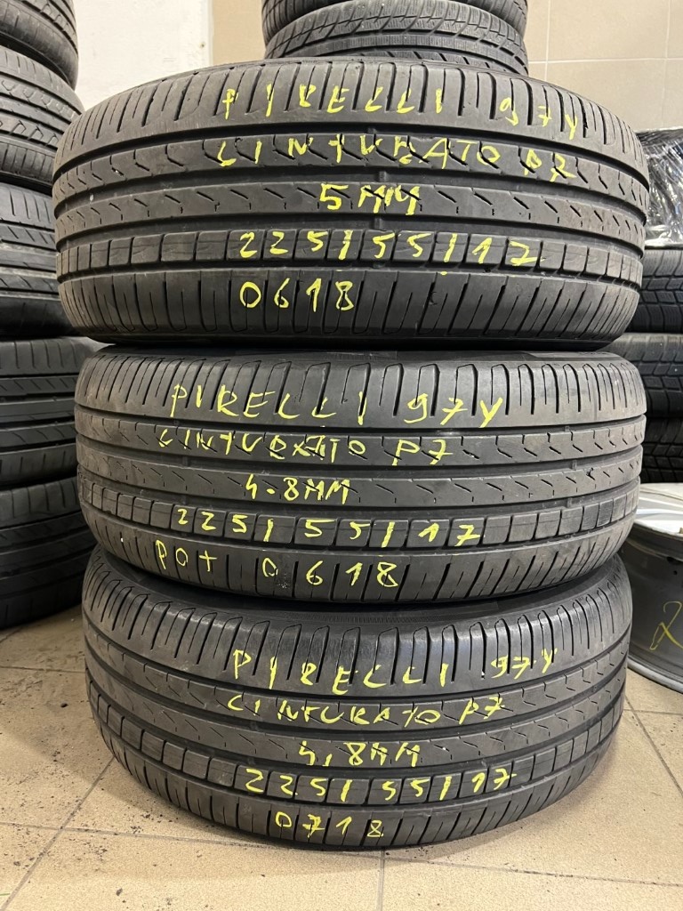 R17 225/55 Pirelli Cinturato P7 97Y  3x5MM DOT0618