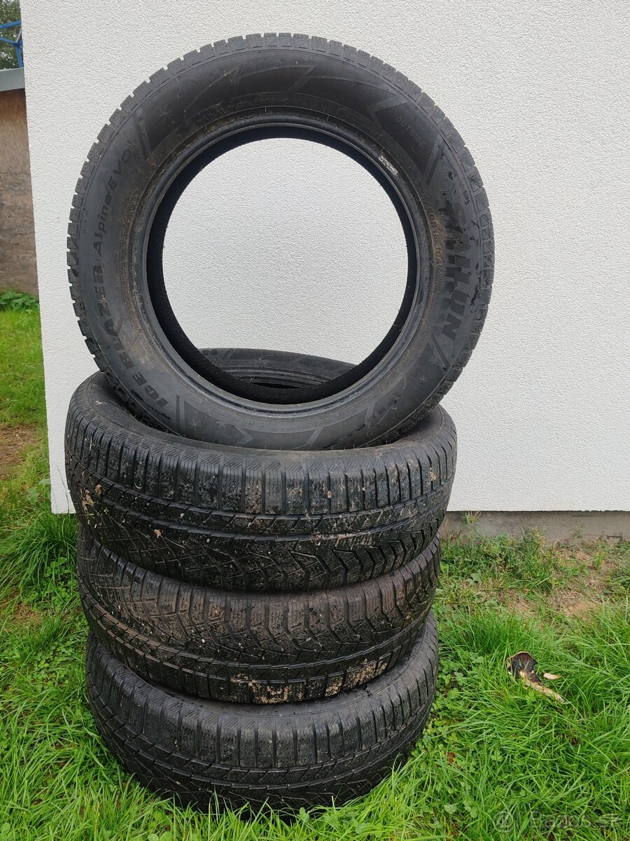 225/60 R18 4ks zimne