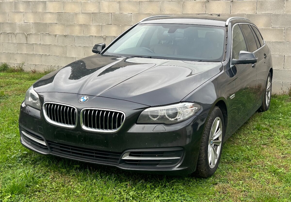 ROZPREDÁM BMW F11 520d Facelift A/T 2014