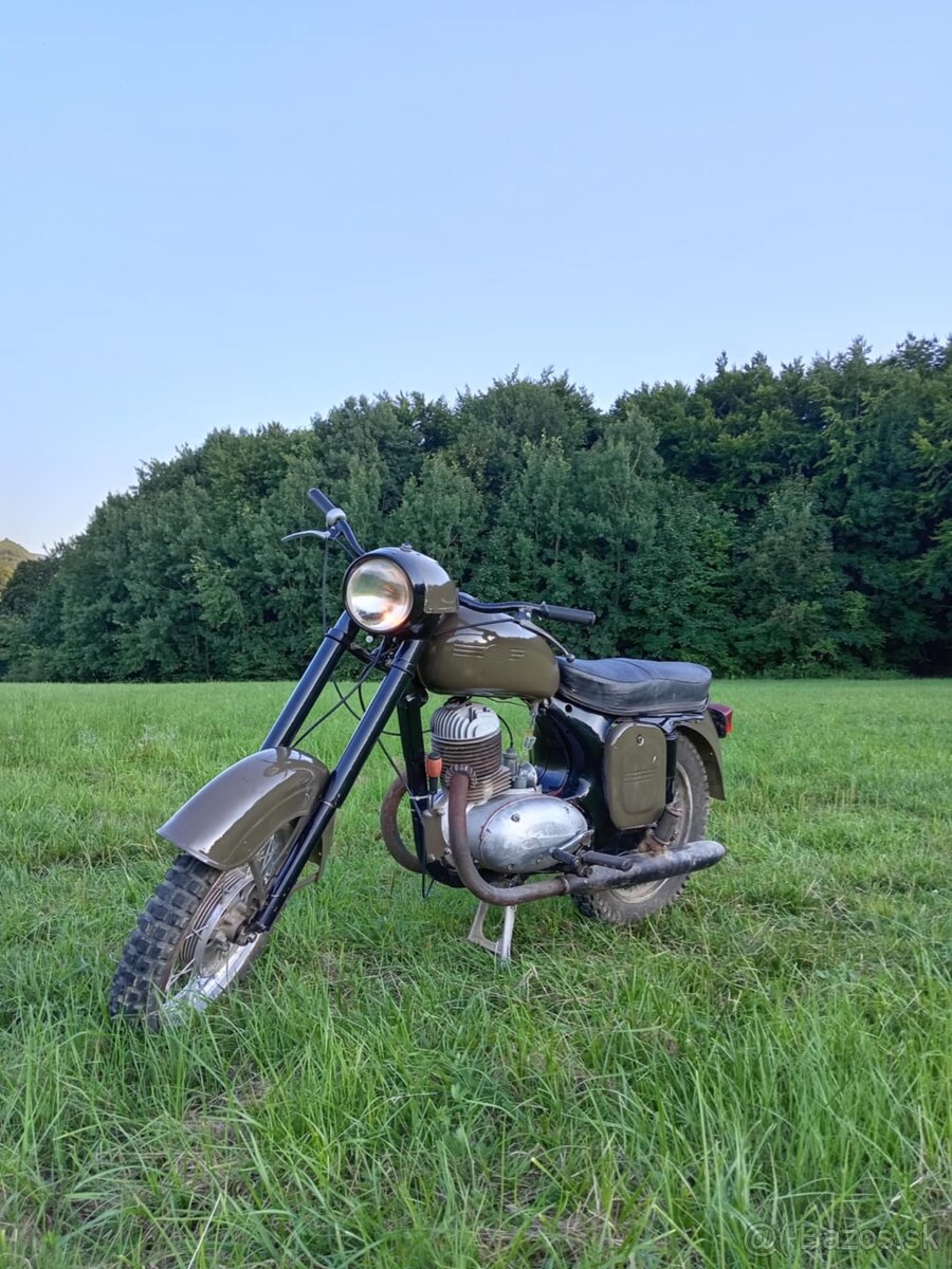 Jawa 250 353