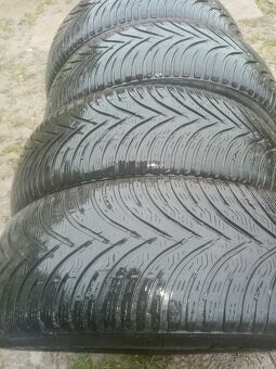 Predám zimné pneumatiky 225/60 R16