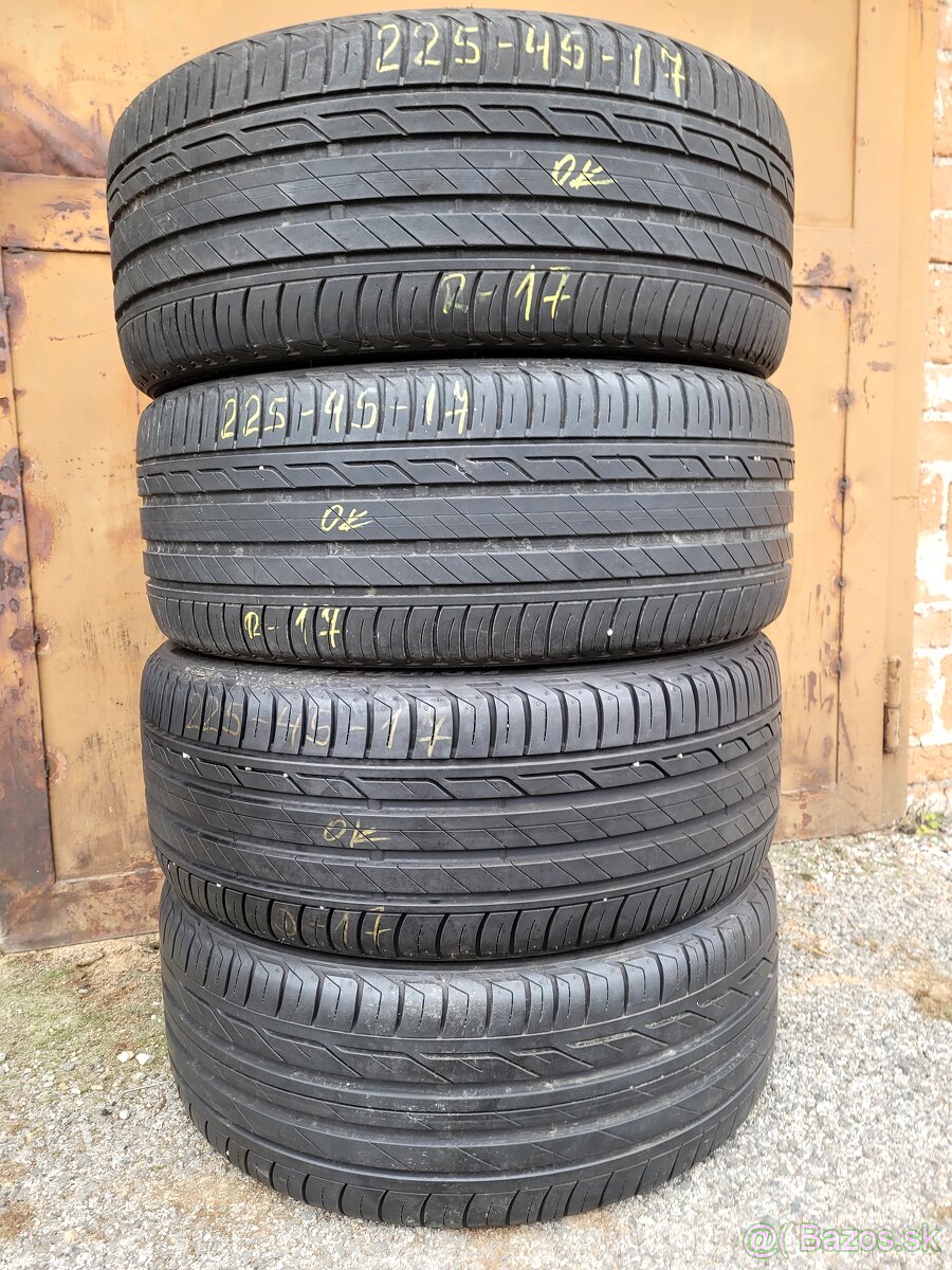 225/45 R17 Bridgestone