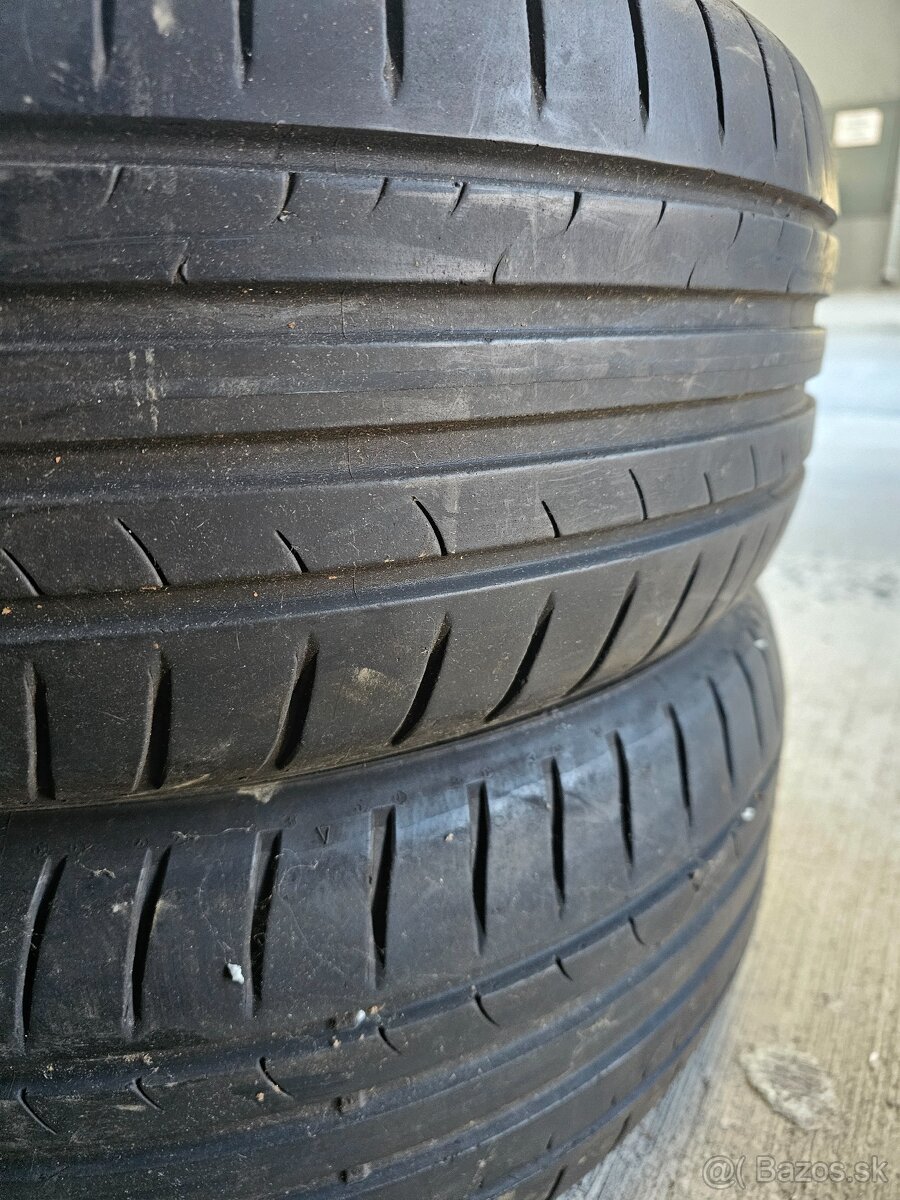 2ks letne pneu 215/60 R16 Dunlop