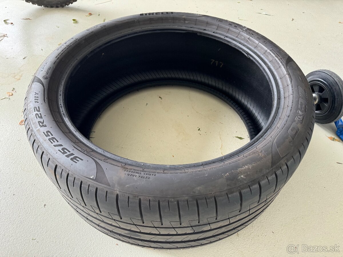 Pirelli Pzero  315/35 R22 runflat