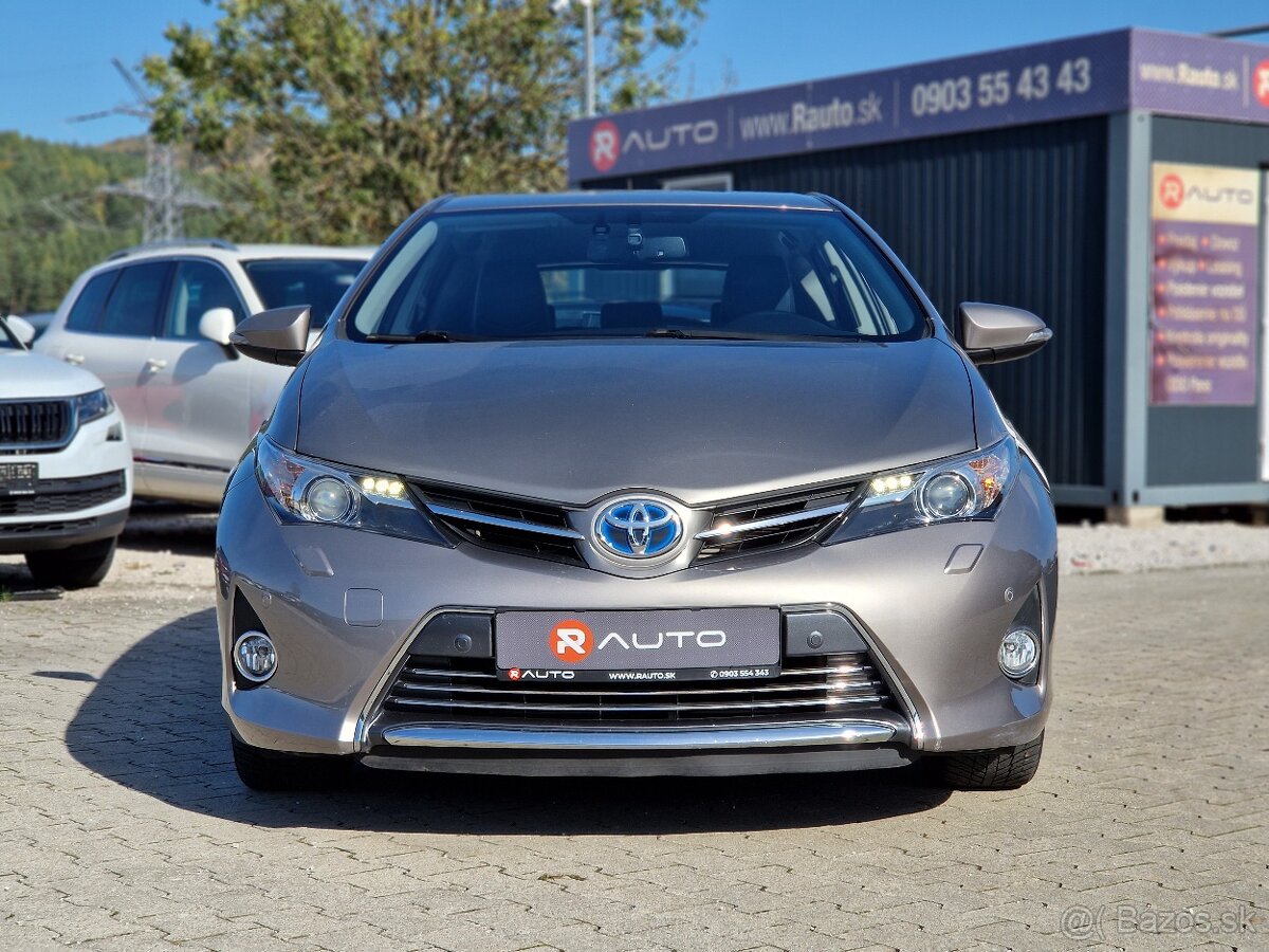 Toyota Auris 1.8 I VVT-i HybridSD Style