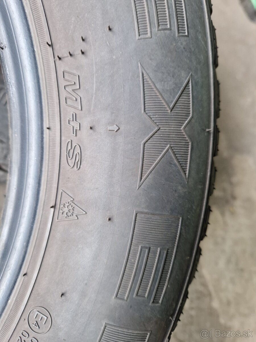 195/65R15 91T NEXEN