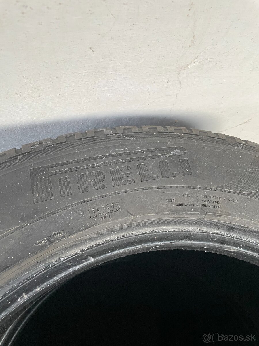 Predám zimné pneumatiky značky Pirelli