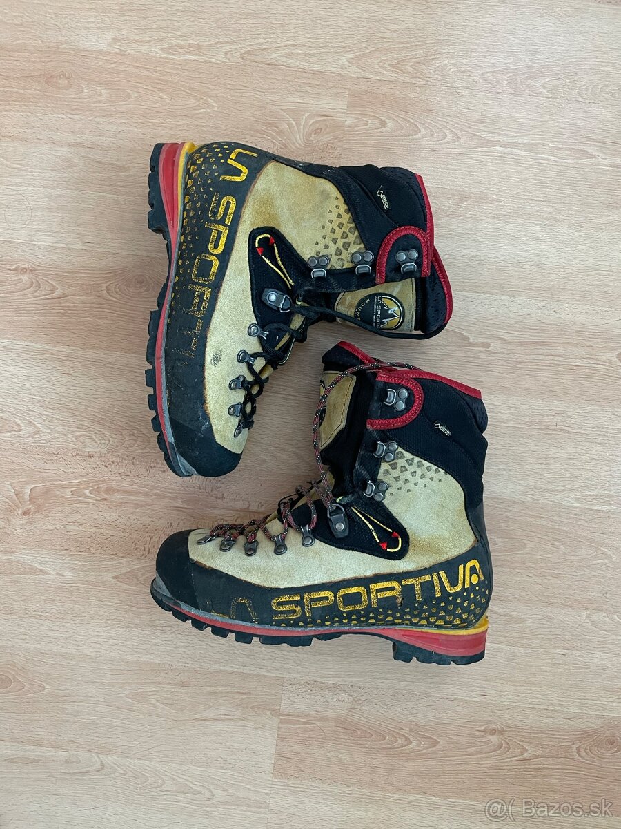 La Sportiva Nepal CUBE GTX Vel. 43