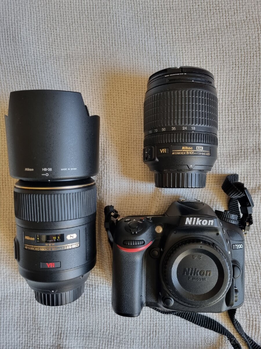 Nikon D7200

