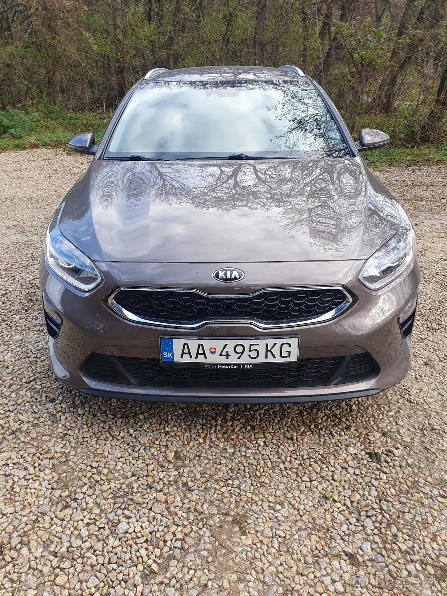 Kia Ceed SW 1.4 T-GDi Gold.