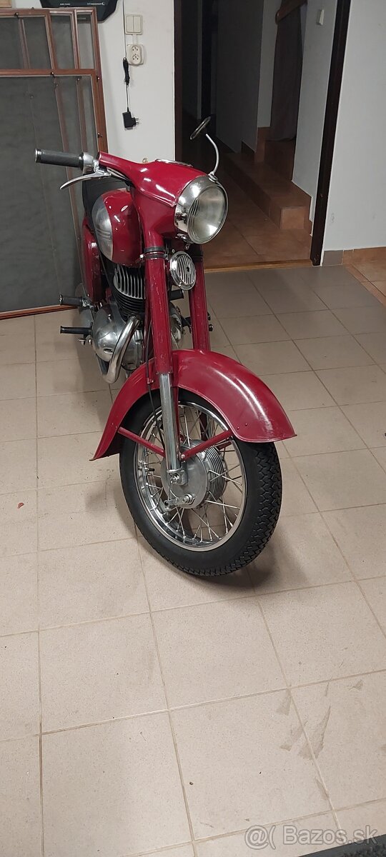 Jawa 250 panelka