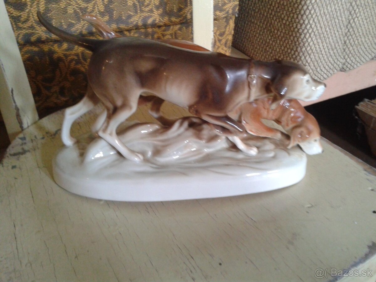 Royal dux porcelan - psy - 30 eur