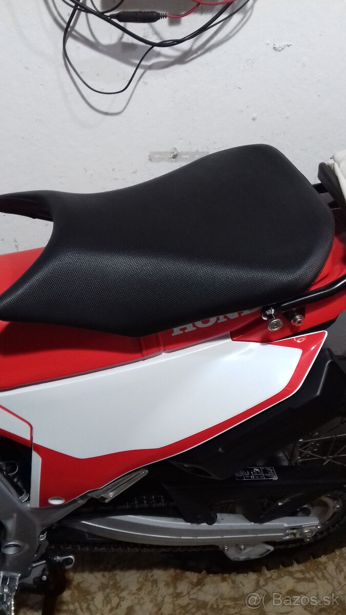 Honda CBR 500R alebo CB 500F