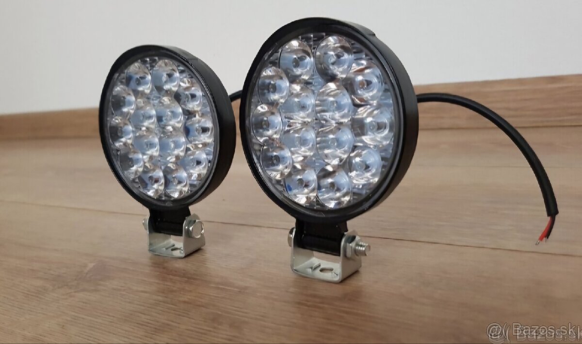 LED SVETLA OKRUHLE - 2ks - 42W