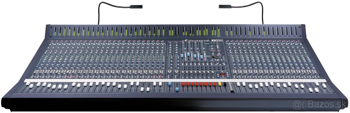 Soundcraft two 40+case