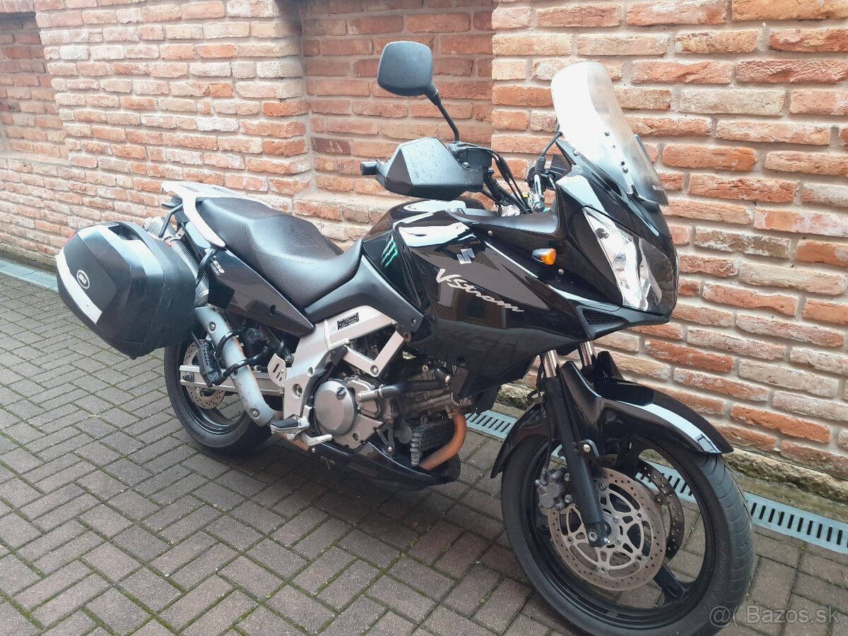 Suzuki DL650 V--Strom