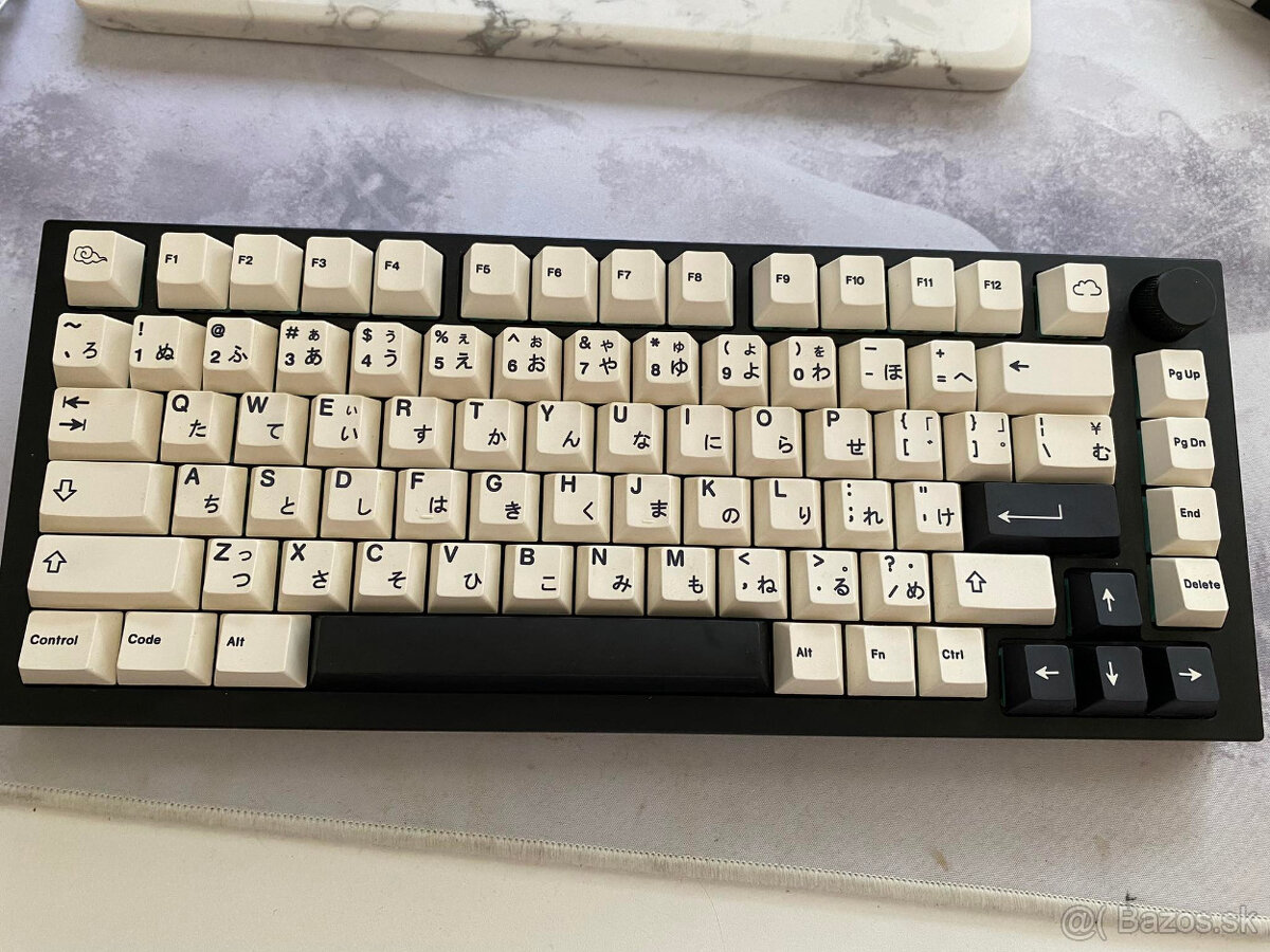 ➡️ Klávesnica Glorious GMMK PRO 75%