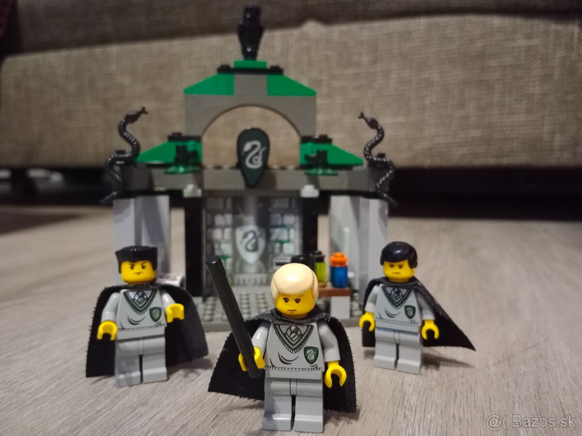 Lego Harry Potter - Slizolinska učebňa