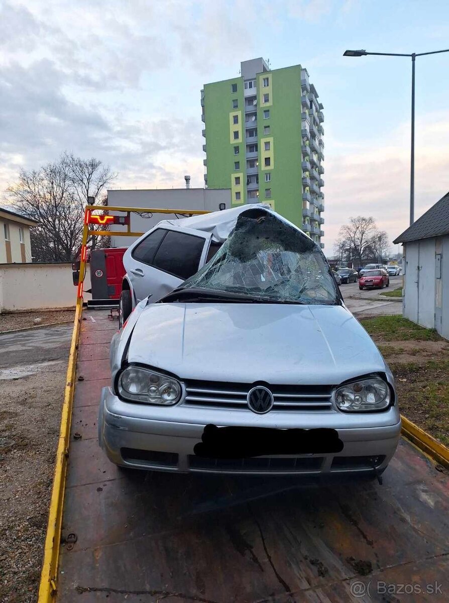 VW Golf rozpredám 1,9tdi 1,8t