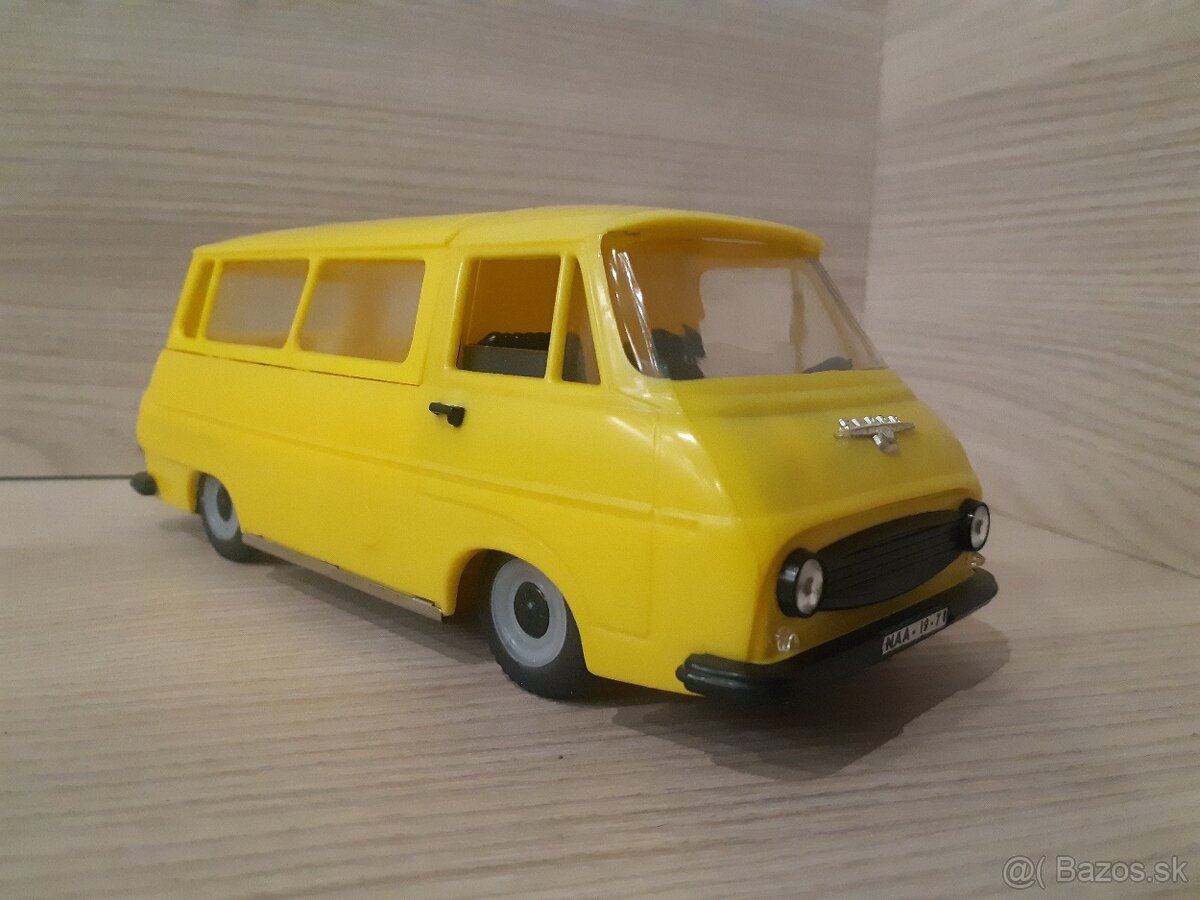 Predam skoda 1203 kdn mikrobus