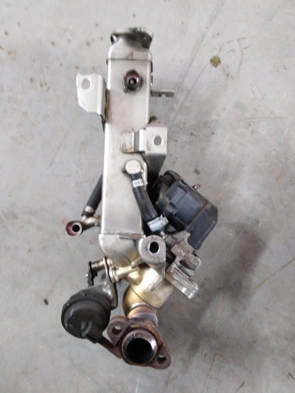 BMW predohrev vody , EGR pre motor N47