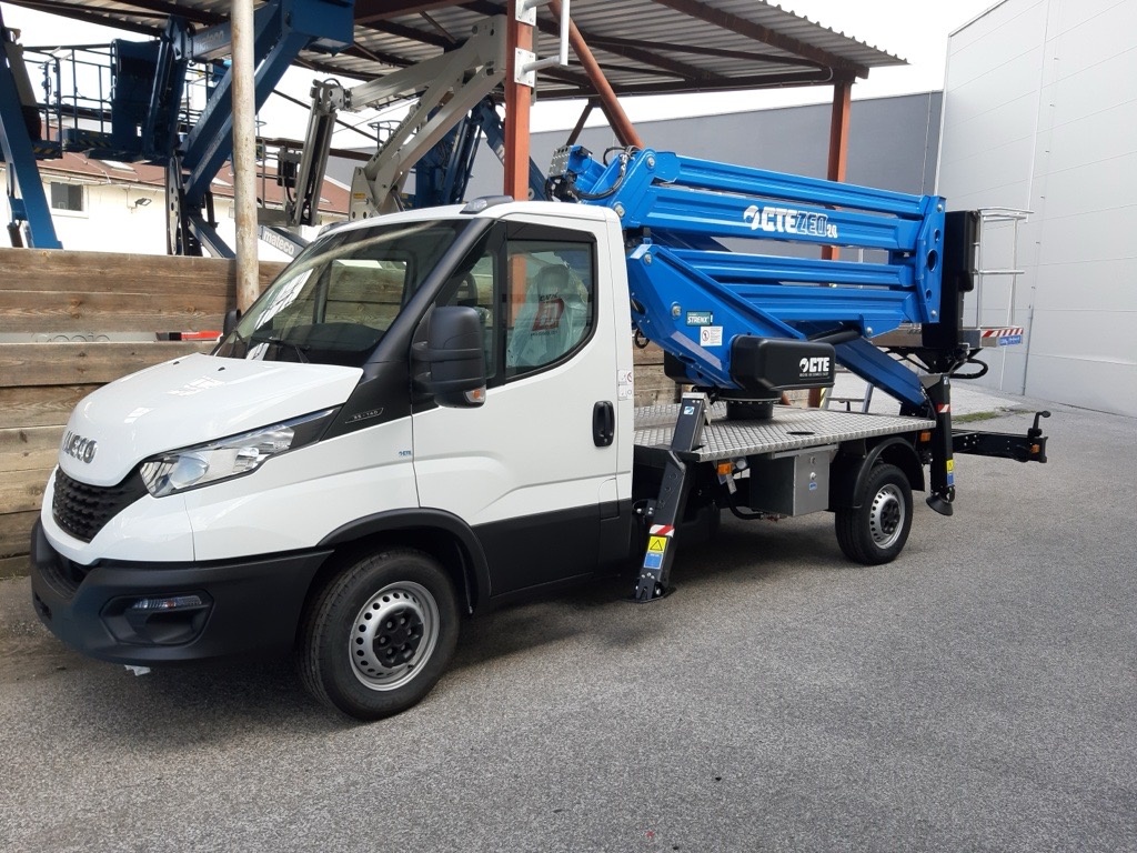 Autoplošina - CTE - ZED 20.4 / IVECO - 20 m