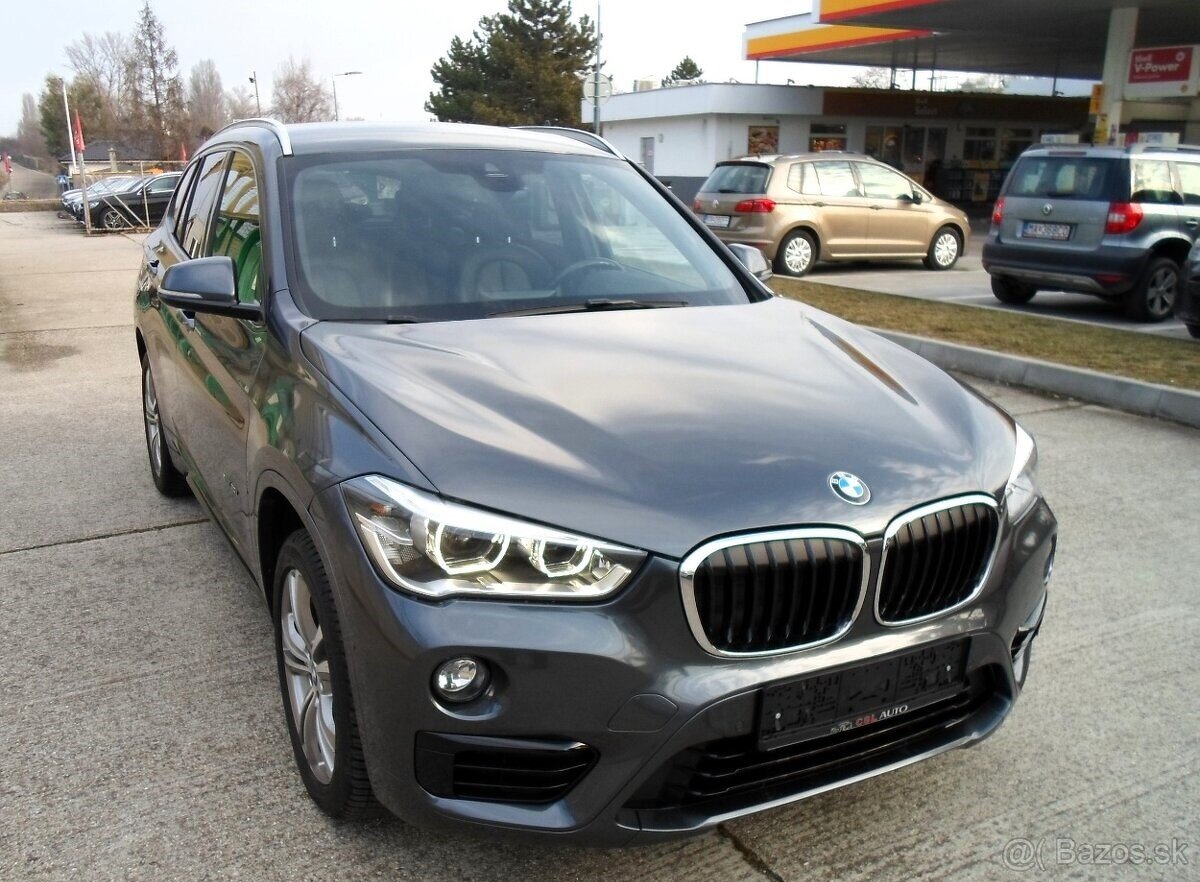 BMW X1 xDrive 20i M-Packet 4x4 1.Majiteľ