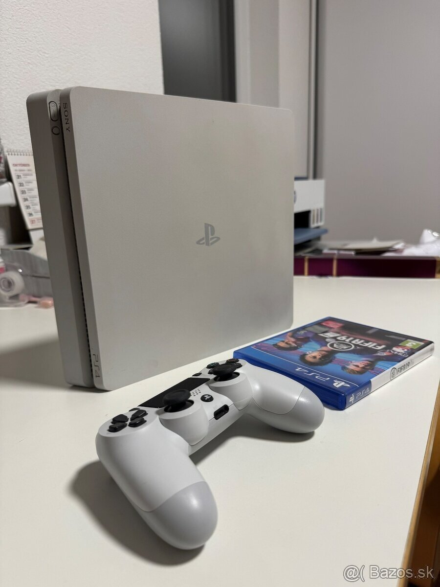 predam playstation 4 v bielom prevedeni