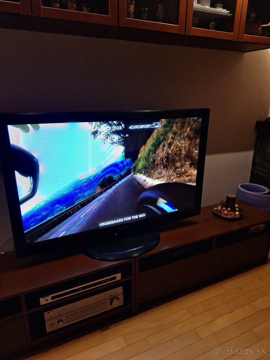 Predám TV PANASONIC 50"