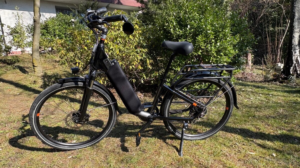 Minimálne používaný mestský ebike RADcity