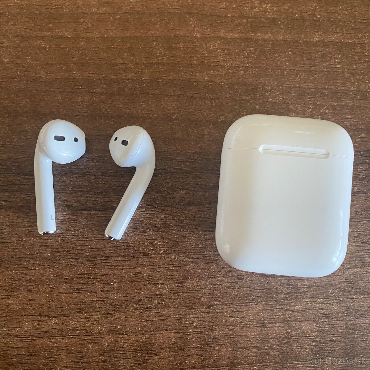 Apple AirPods 2