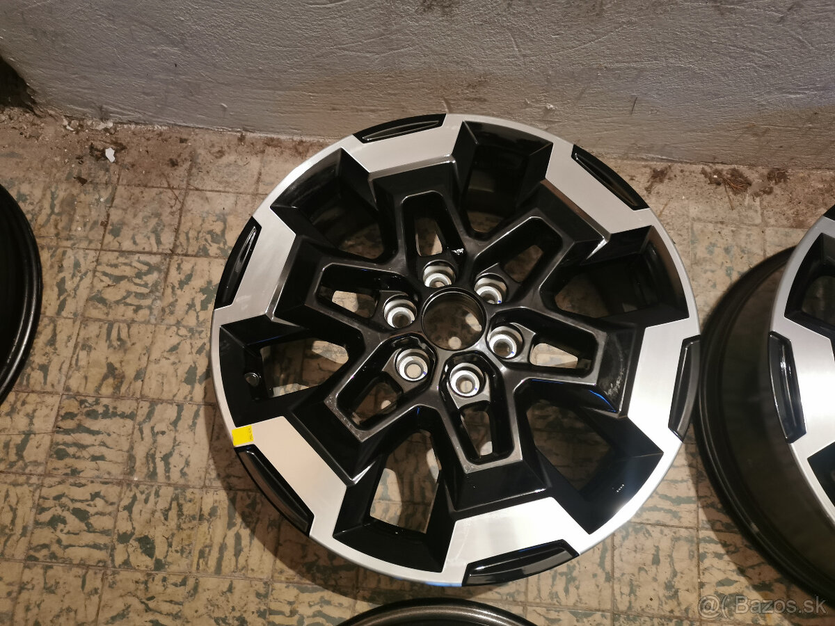 NOVÉ - Nissan Navara - originál 18" alu disky