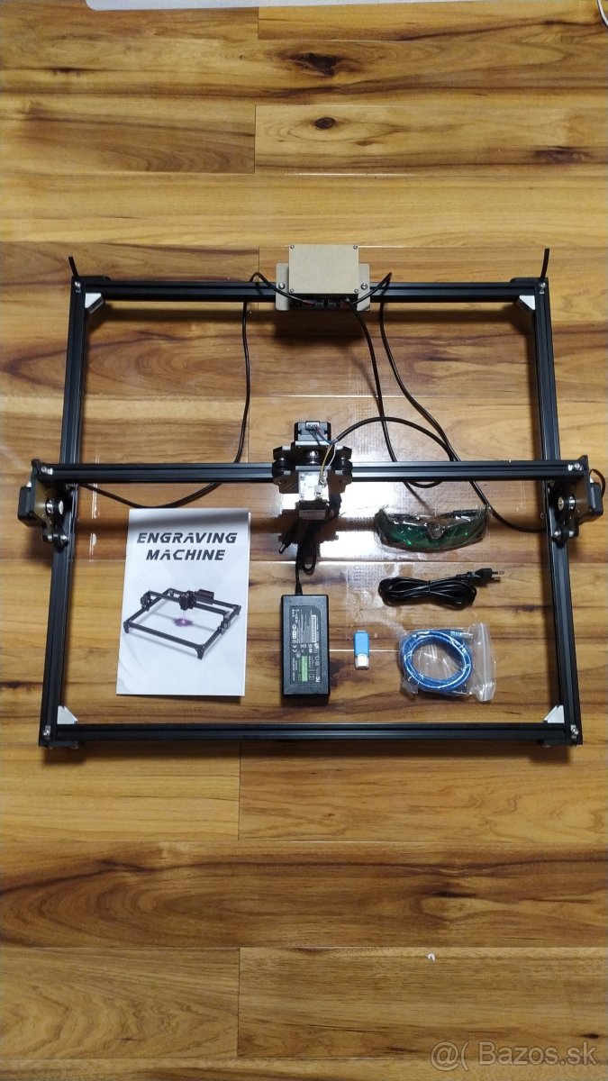 Laserový gravírovací stroj 52X52CM 2500mW