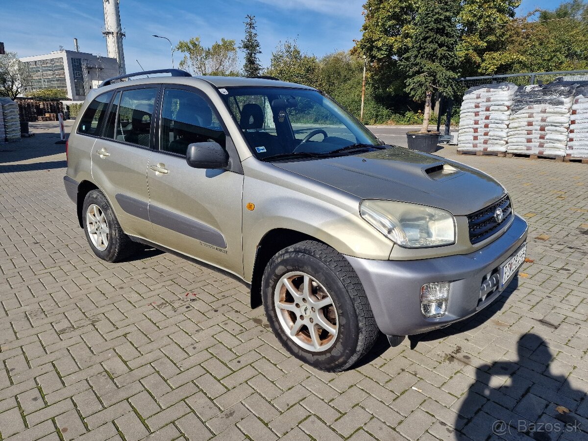 Predám Toyotu RAV4 2.0D 85kw 4x4