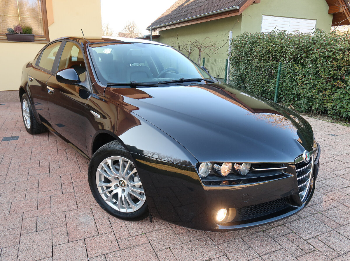 Alfa Romeo 159 1.9 JTDm 8V Sport 8/2010