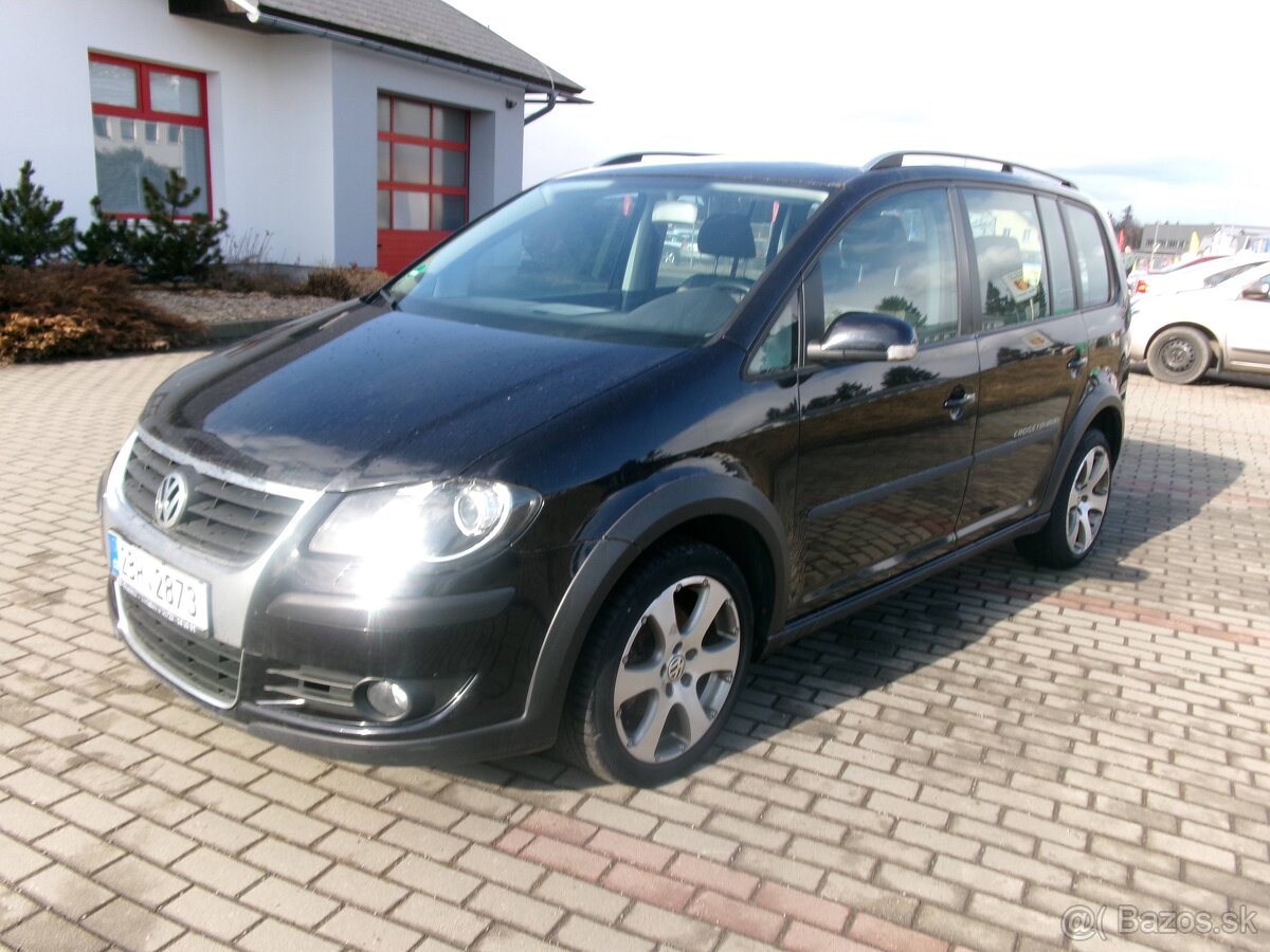 VW TOURAN CROSS 1,9TDI 77kw  05/2008 Tažné