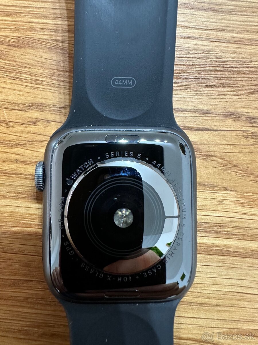 Apple Watch 5 (44mm)