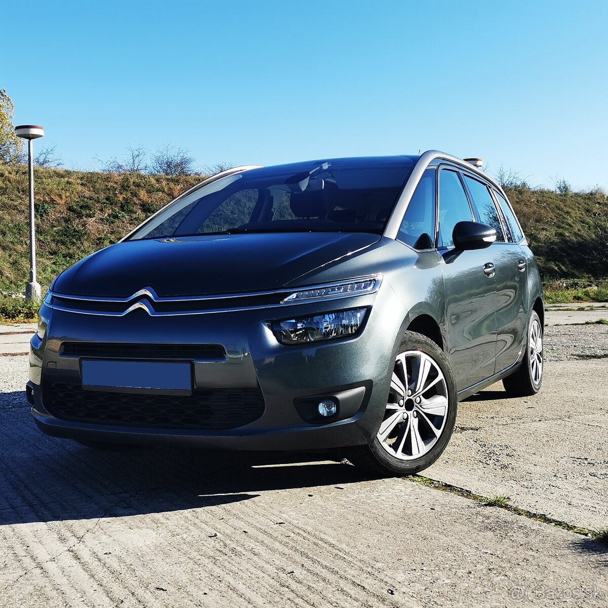 Citroen C4 Grand Picasso 2014   7 miestne Panorama