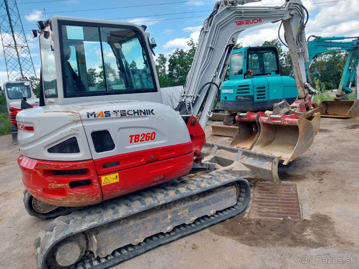 Takeuchi TB260 900mth