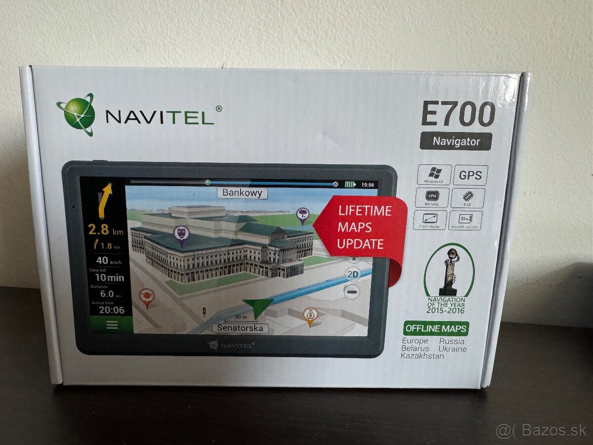 Navitel E700