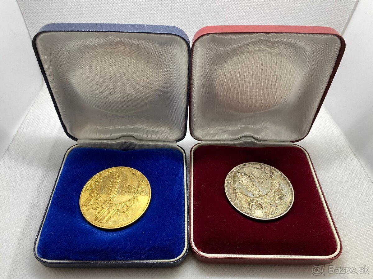 2 x Medaile 1993 - Začátek ražby slovenských mincí
