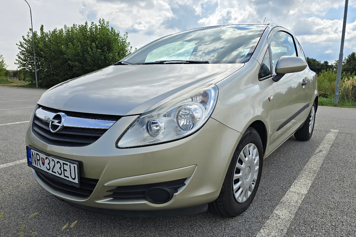 OPEL Corsa 1,0 benzín