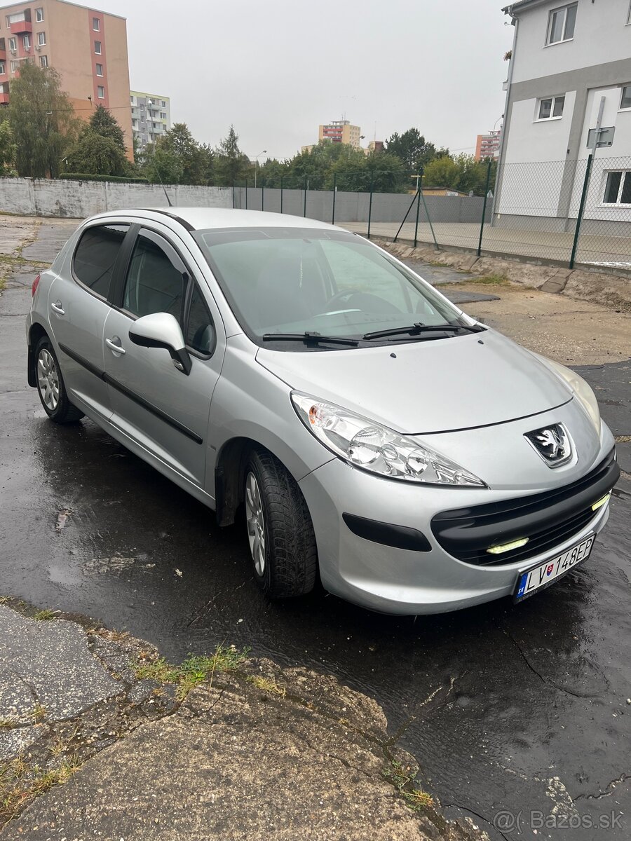 Peugeot 207 1,4i r.v.2007