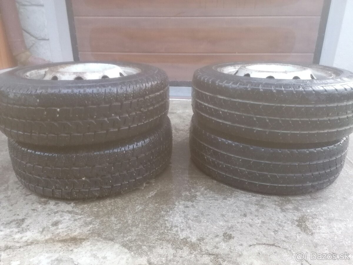 Zimné pneumatiky 195/70 r 15 C