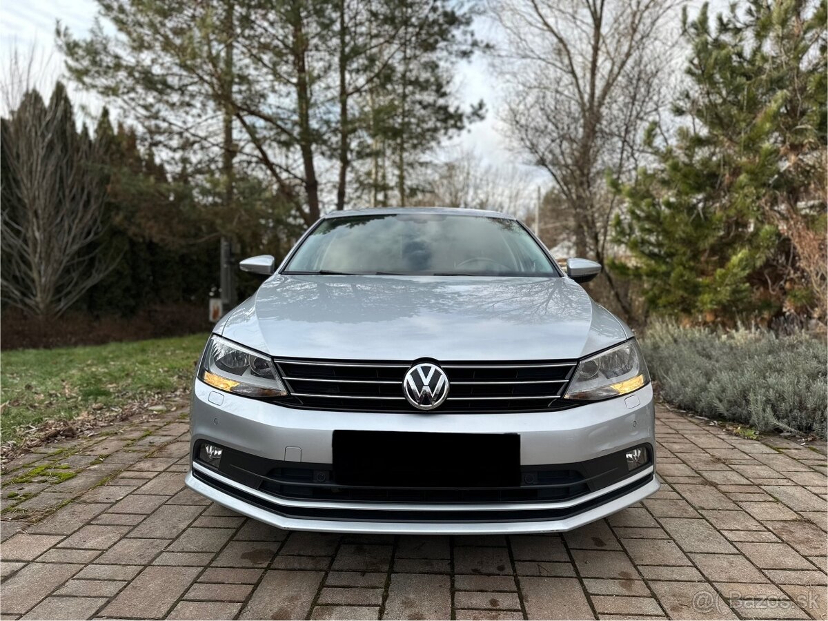 VOLKSWAGEN JETTA HIGHLINE