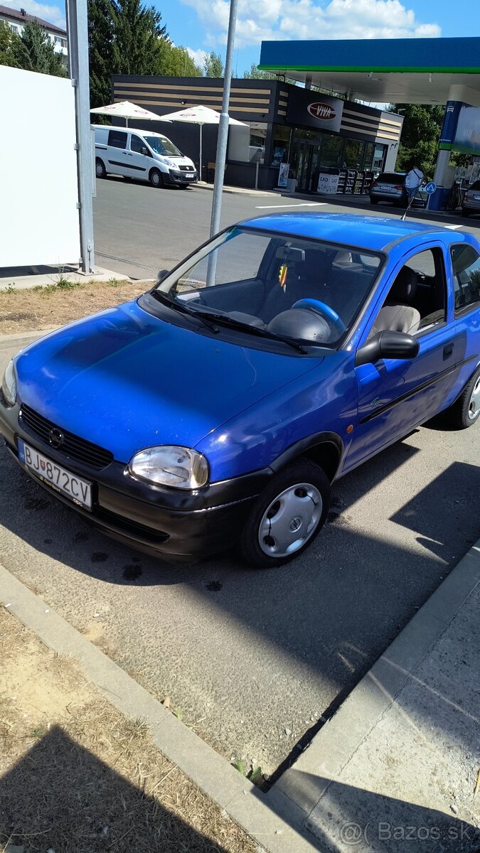 predam opel corsa1.4