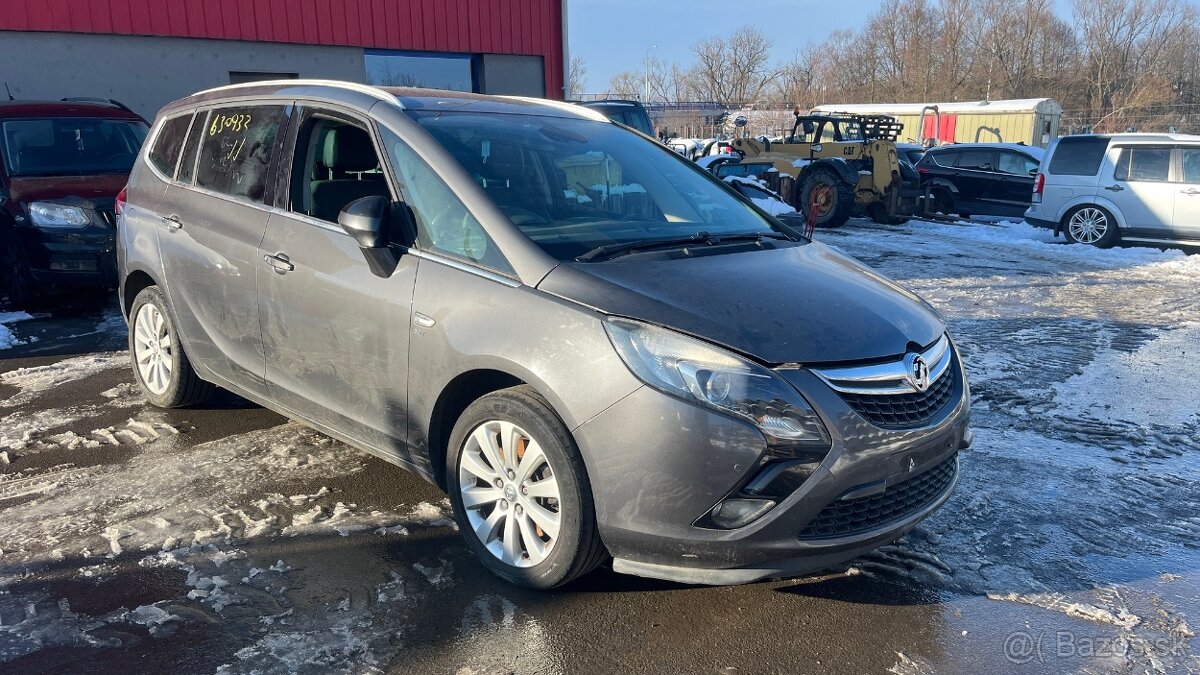 296.Opel Zafira C 2.0cdti A20DTNa náhradní díly