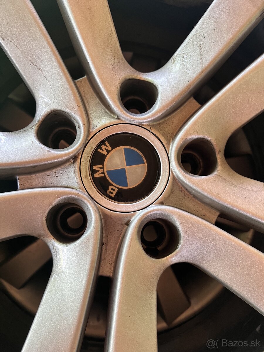 Predám letné pneu s original elektronmi bmw