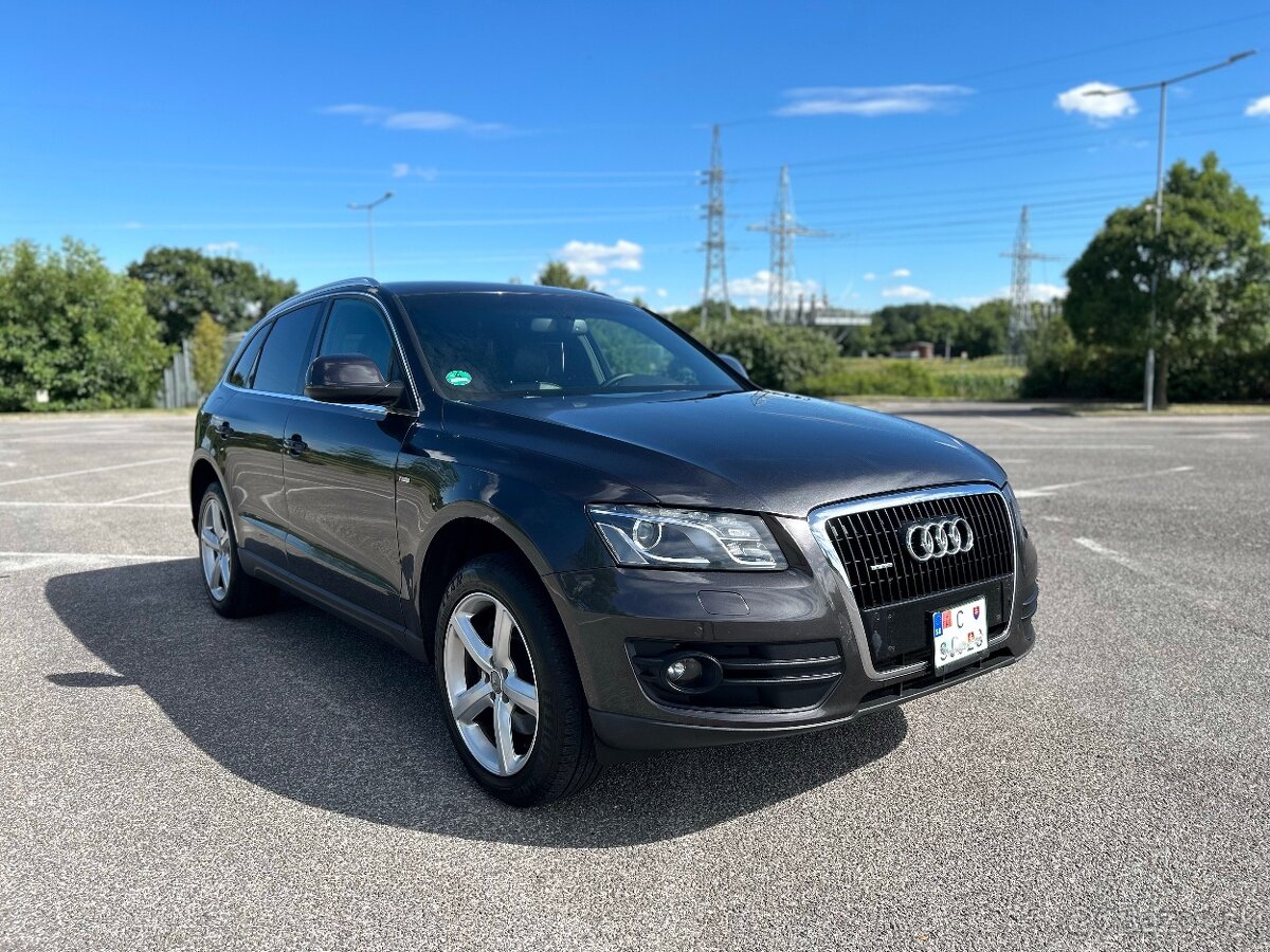 AUDI Q5 3.0TDI QUATTRO S-line AT/7