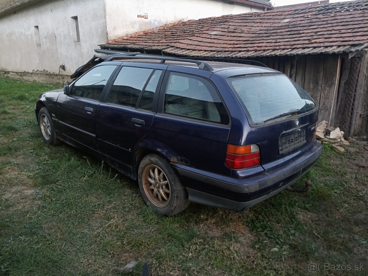 Rozpredám BMW E36 320i Tournig/Combi